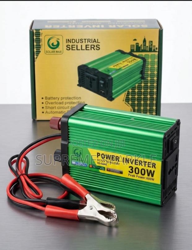 Solar Max 300w Power Inverter. 12v Dc to 230v Ac