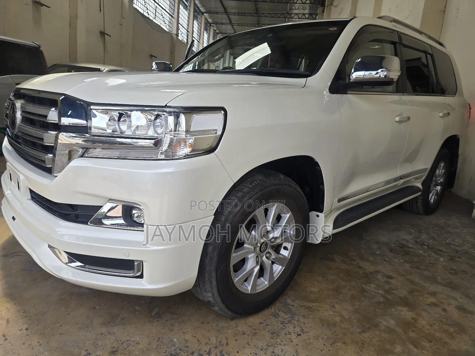 Toyota Land Cruiser 2021 Pearl