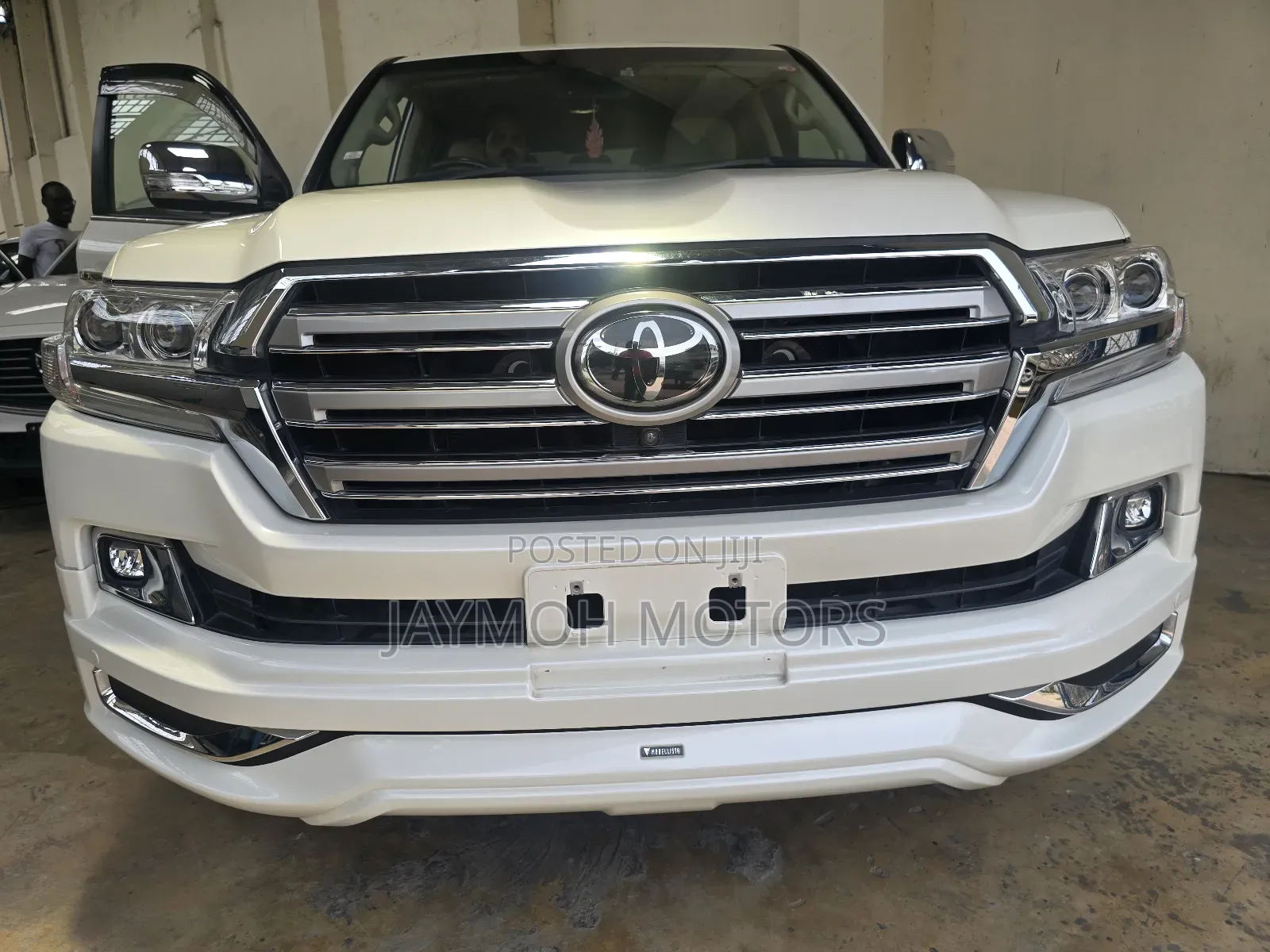 Toyota Land Cruiser 2021 Pearl