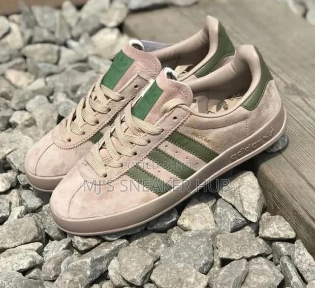 Adidas Broomfield - main view