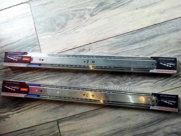 20" Soft Close Drawer Rail