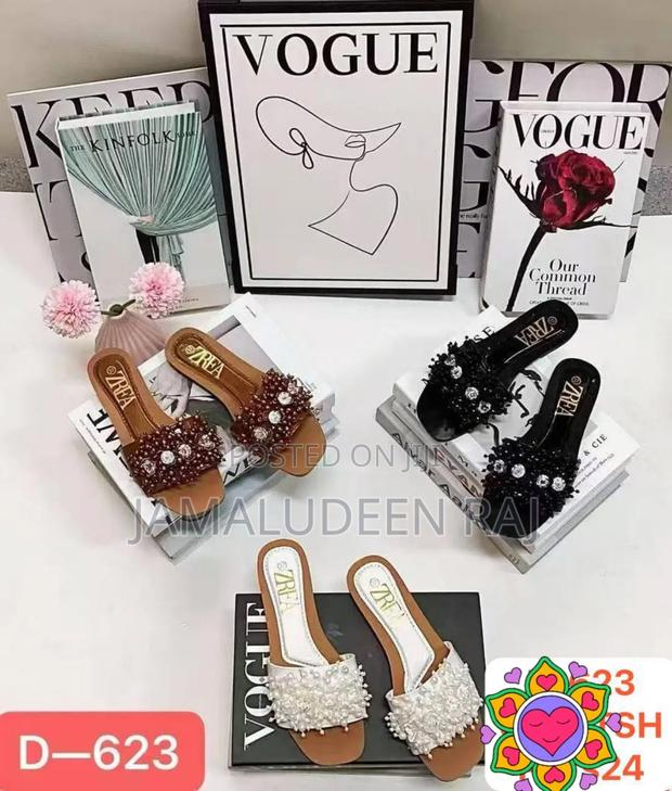 Trending Stylish Flat Shoes New Arrivals - thumbnail 4