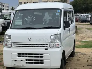 Suzuki Every Wagon 2019 White