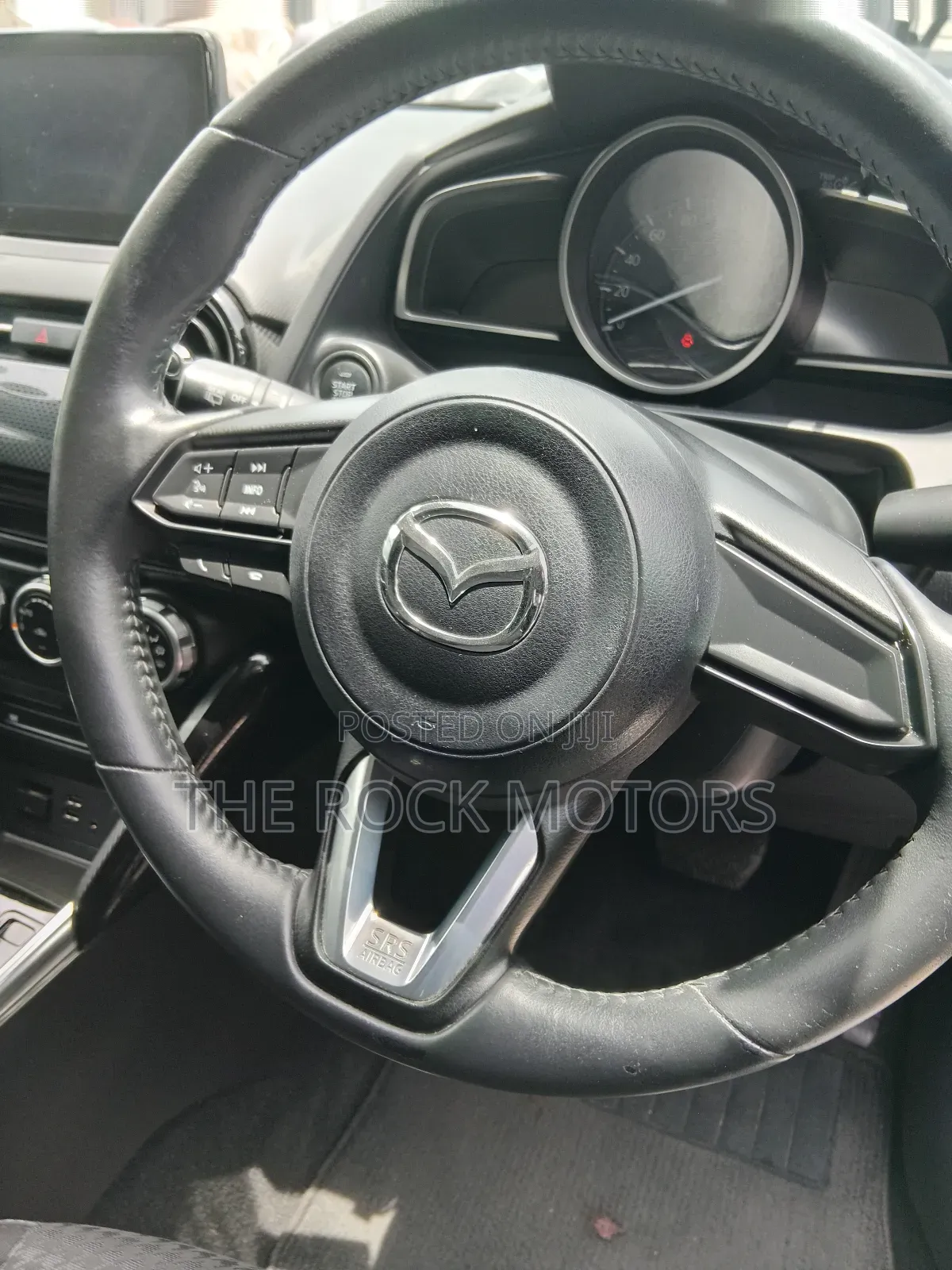 Mazda Demio 2018 Silver