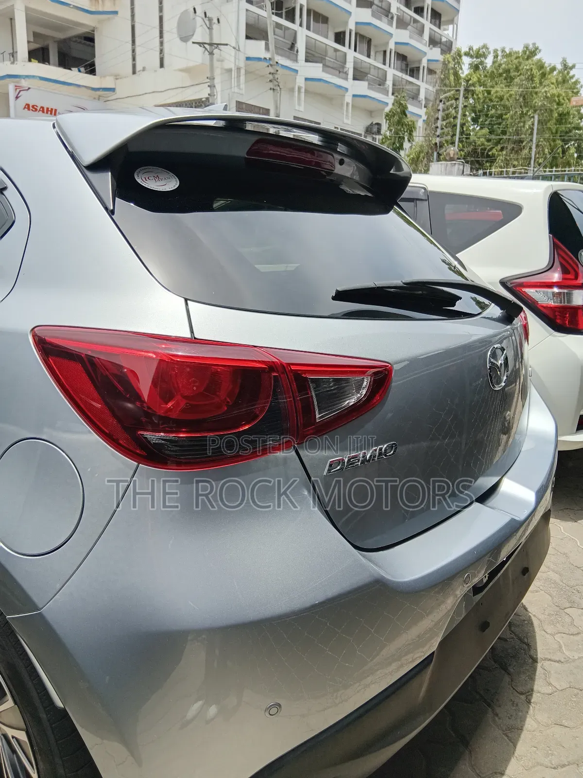 Mazda Demio 2018 Silver