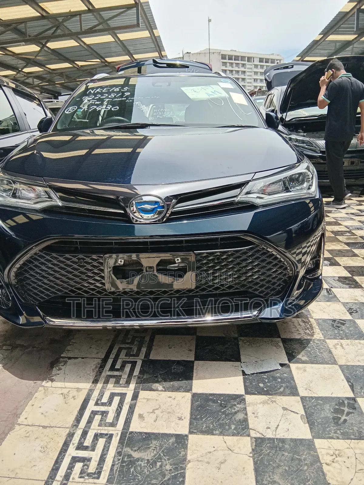 Toyota Corolla Fielder 2019 Blue