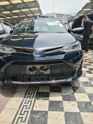 Toyota Corolla Fielder 2019 Blue
