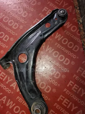 Control Arms Toyota Spade
