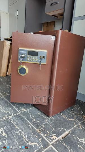 Digital Security Safe Box - thumbnail 2