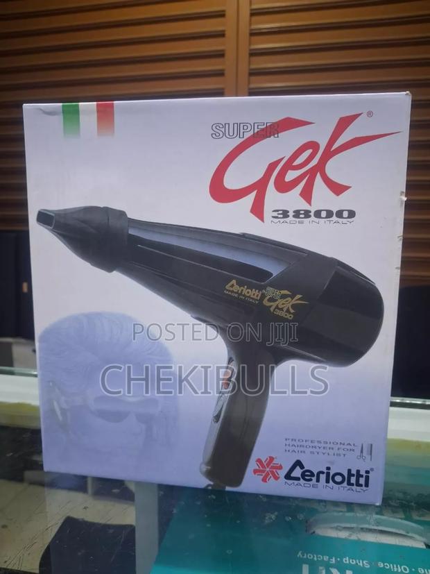 Super Gek Hairdryer - main view