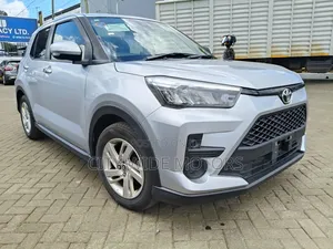 Toyota Raize 1.0 AWD 2019 Silver