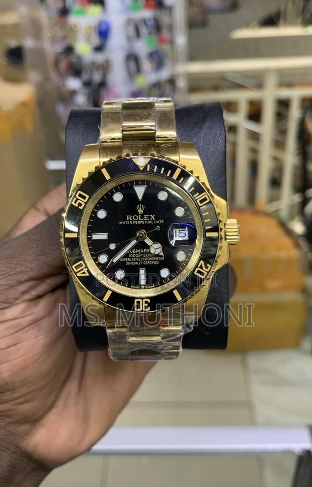 Rolex Submariner Date Model , Black Dial - main view