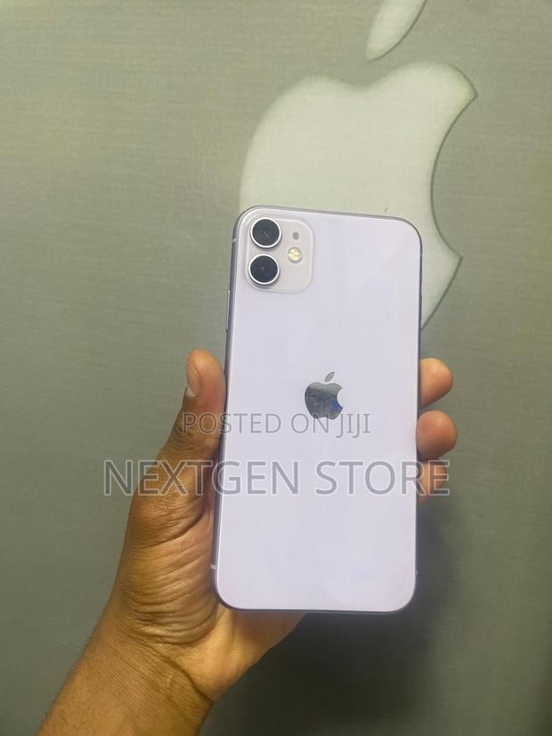 Apple iPhone 11 128 GB Purple - main view