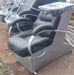 Modern Executive Barber Chair With Sink