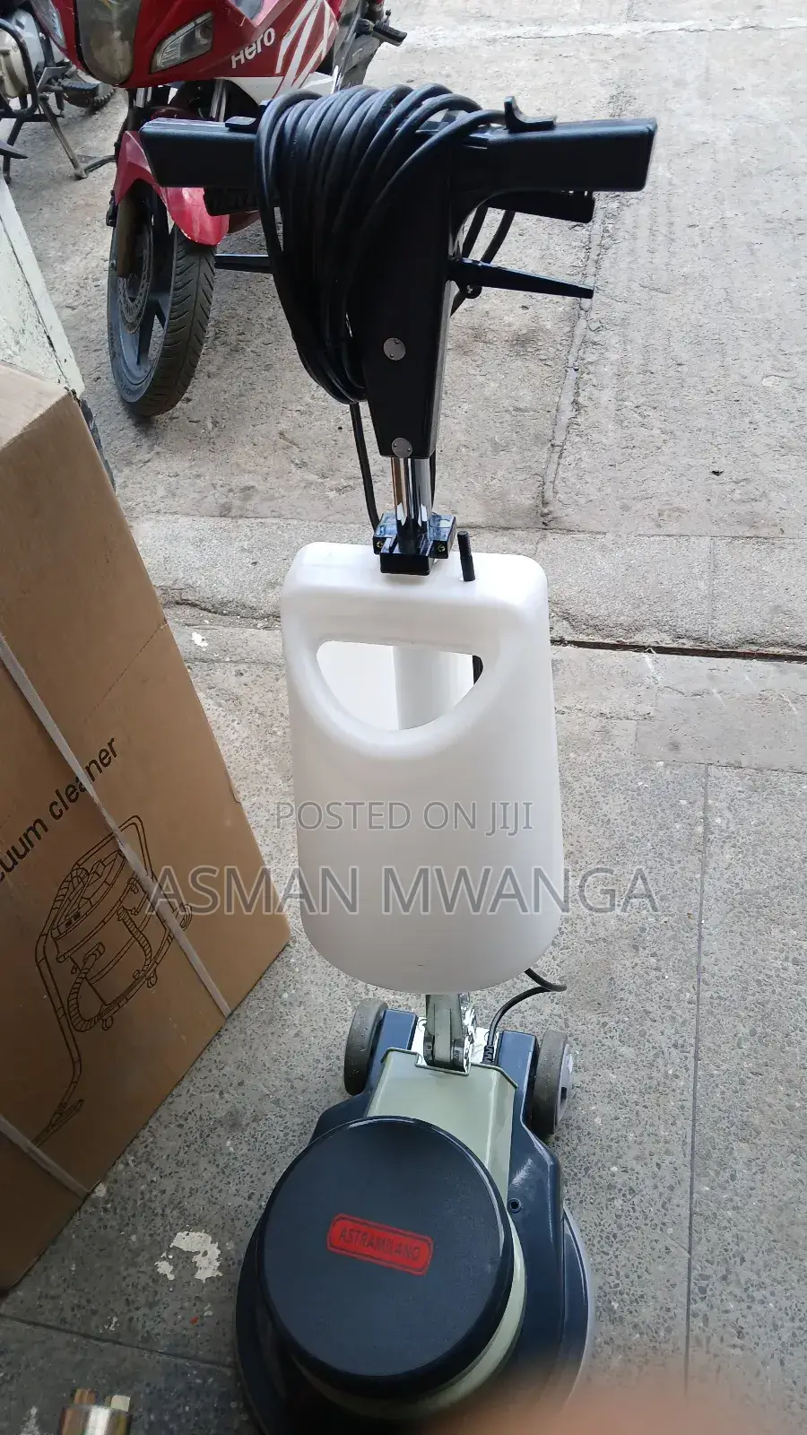 Astramilano Floor Scrabing Machine