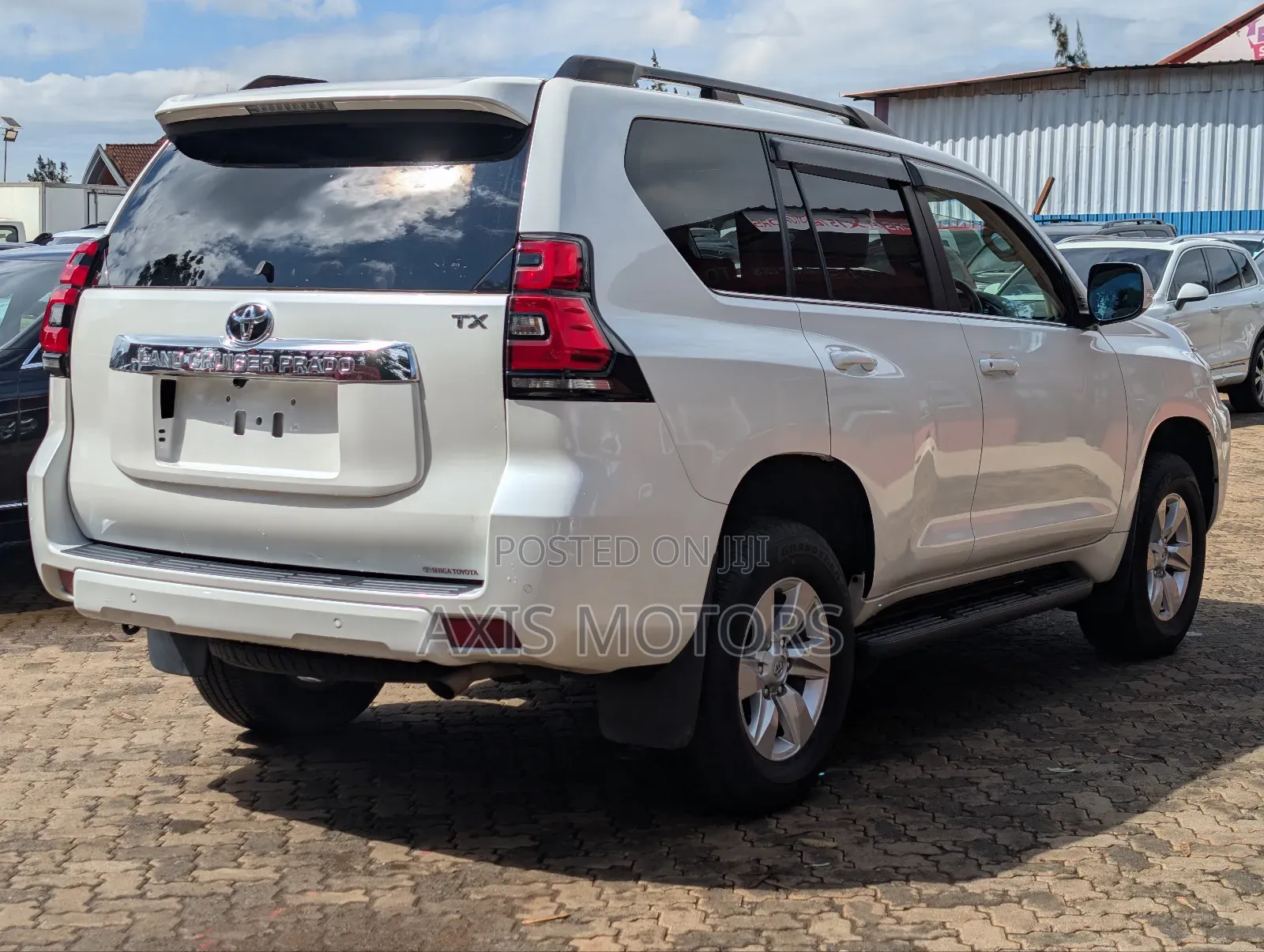 Toyota Land Cruiser Prado 2.8 2019 White