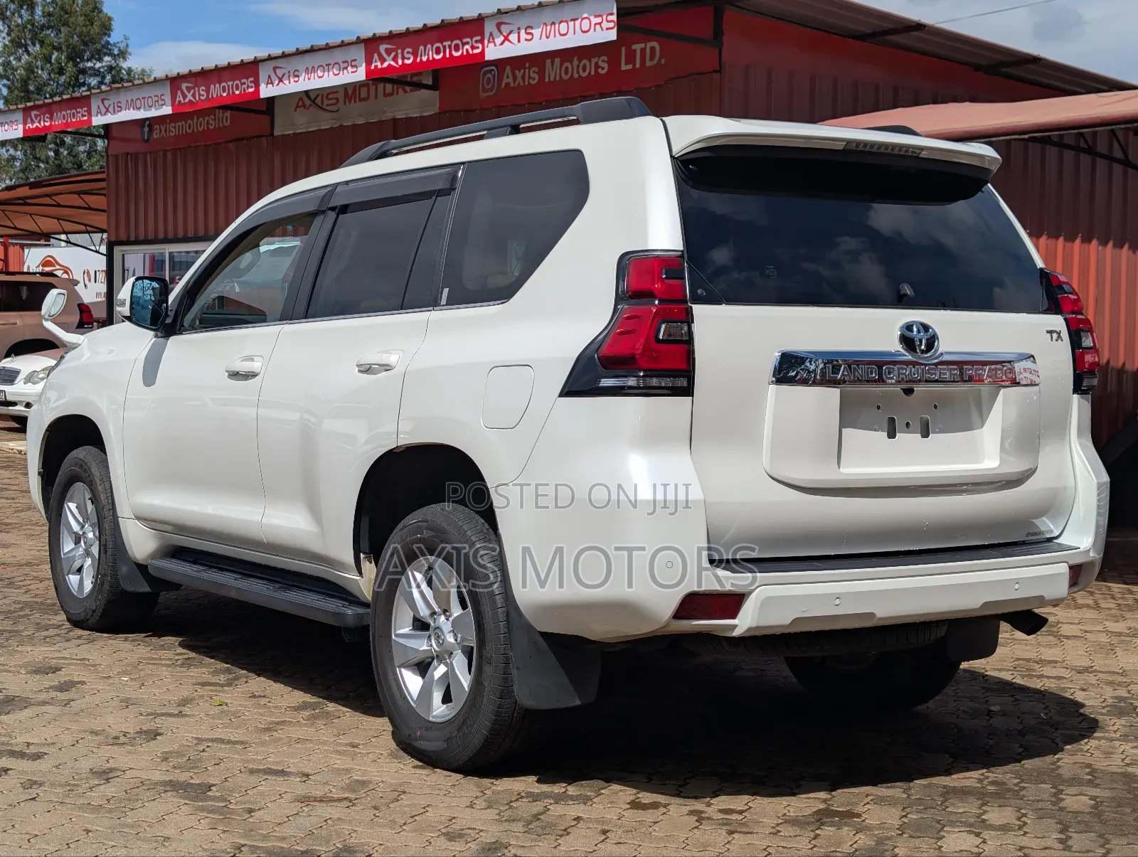 Toyota Land Cruiser Prado 2.8 2019 White