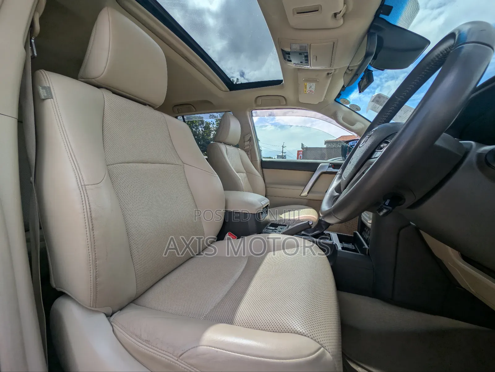 Toyota Land Cruiser Prado 2.8 2019 White