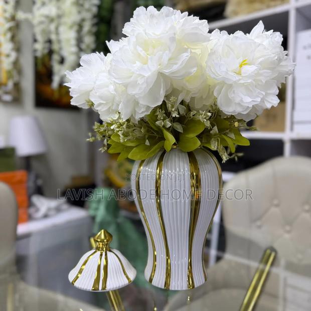 Ginger Jar With Flowers