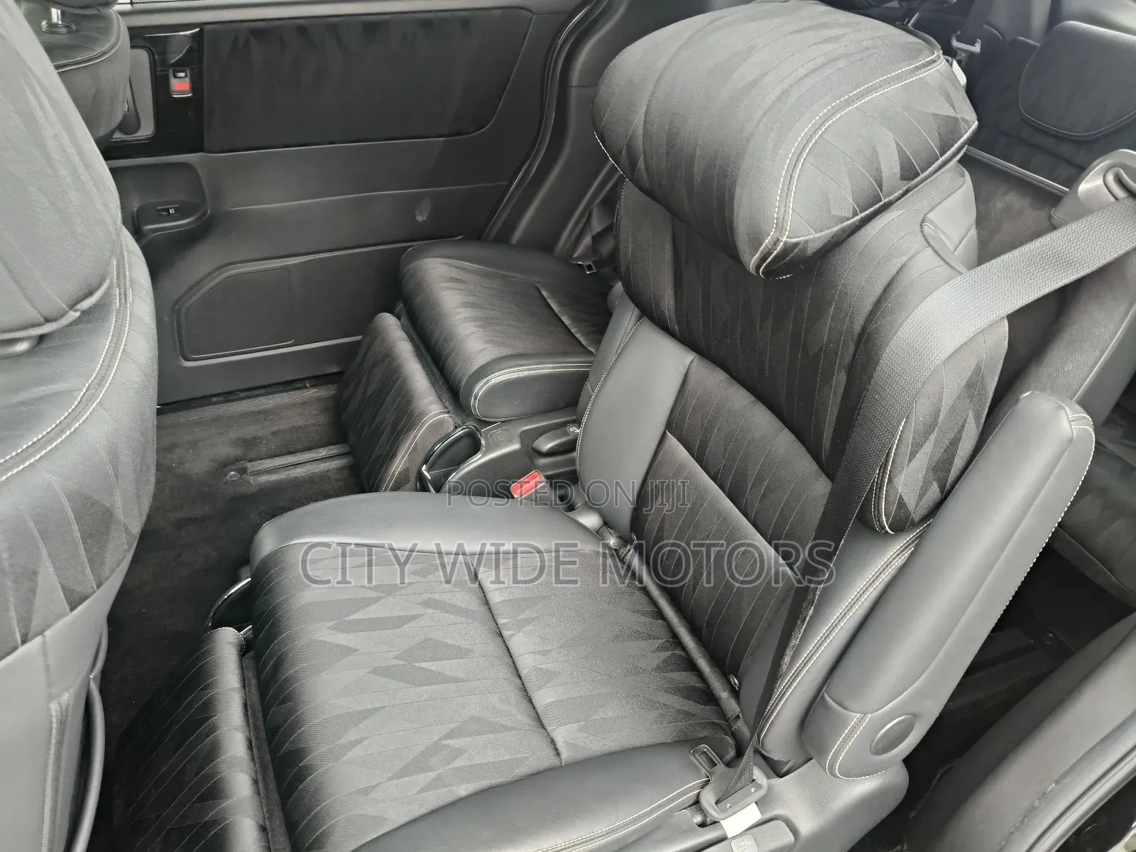 Honda Odyssey 2.4 Absolute 4WD 2019 Black
