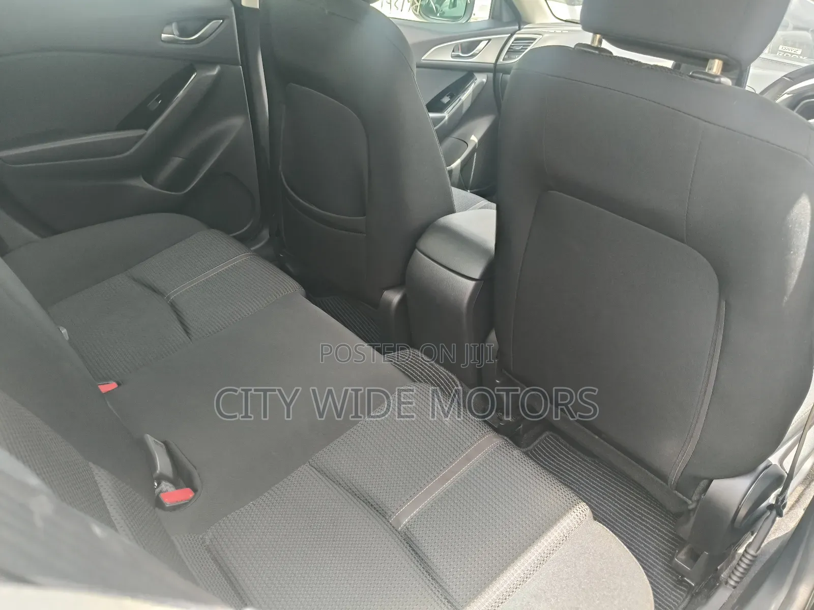 Mazda Axela 2018 White