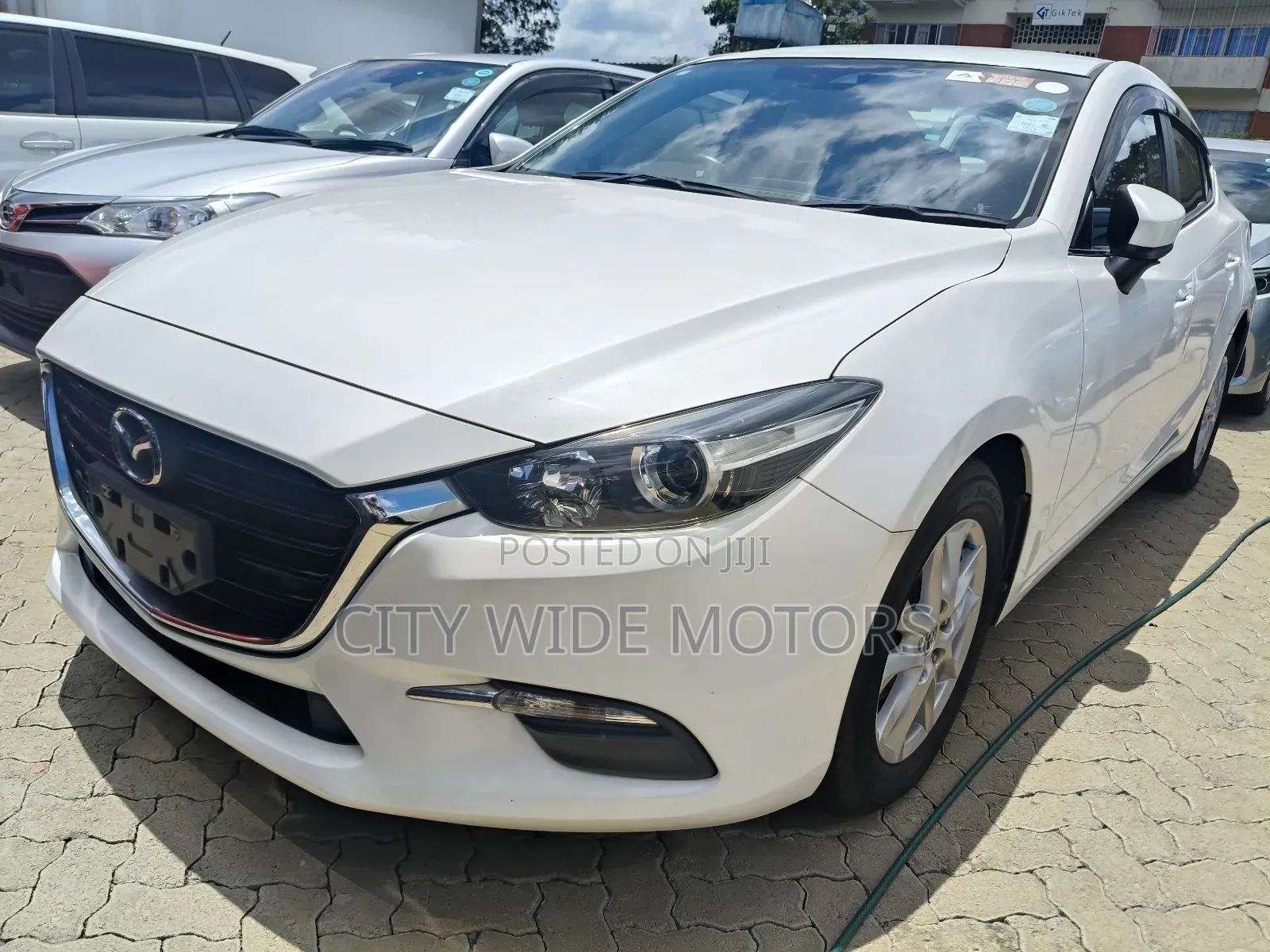 Mazda Axela 2018 White