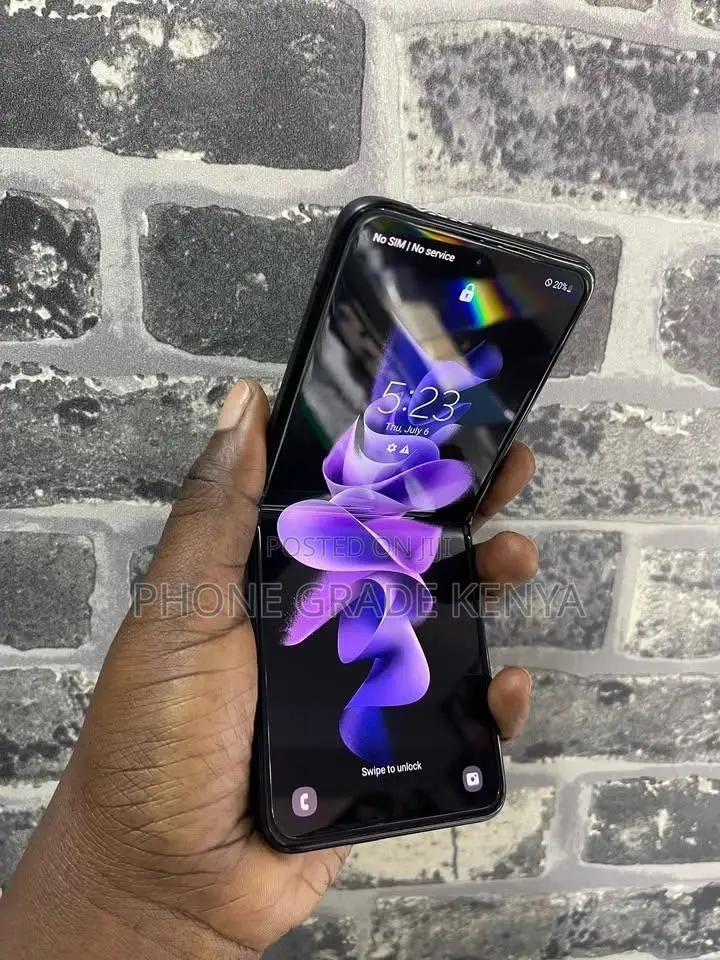 Samsung Galaxy Z Flip 3 128 GB Black