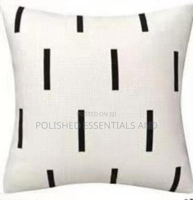 Cute Patterned Throw Cases - thumbnail 3