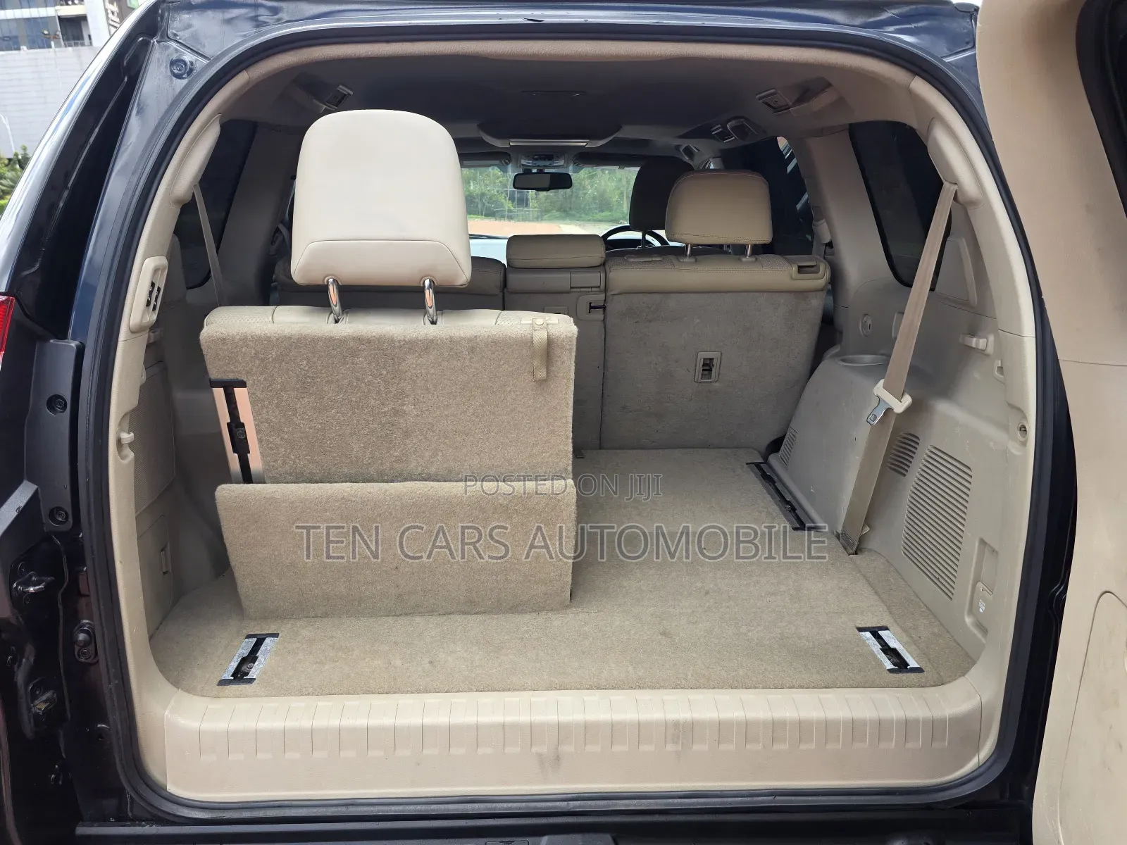 Toyota Land Cruiser Prado 2011 Black