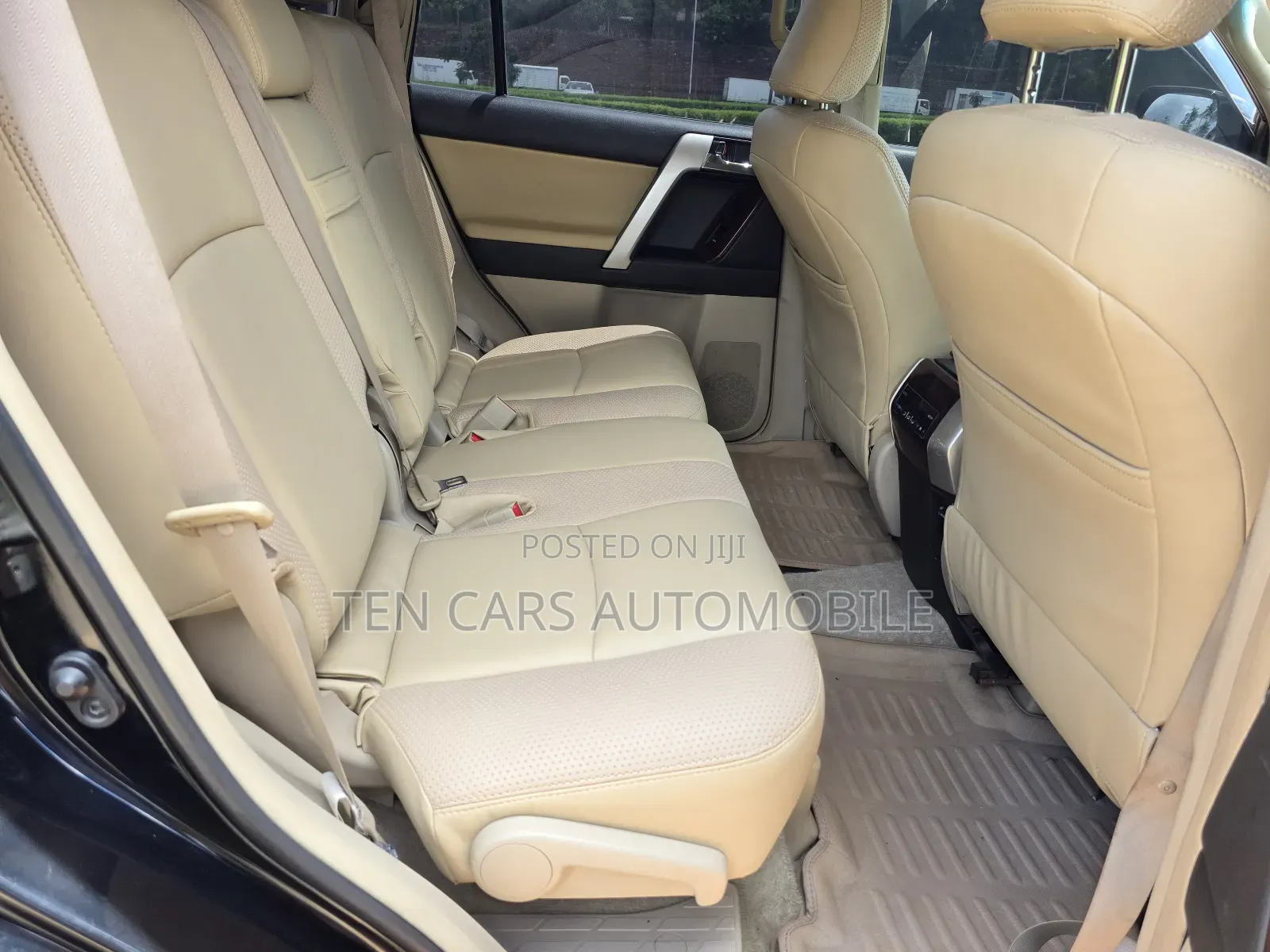Toyota Land Cruiser Prado 2011 Black