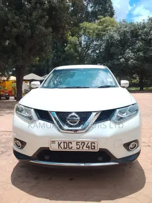 Nissan X-Trail 2014 White