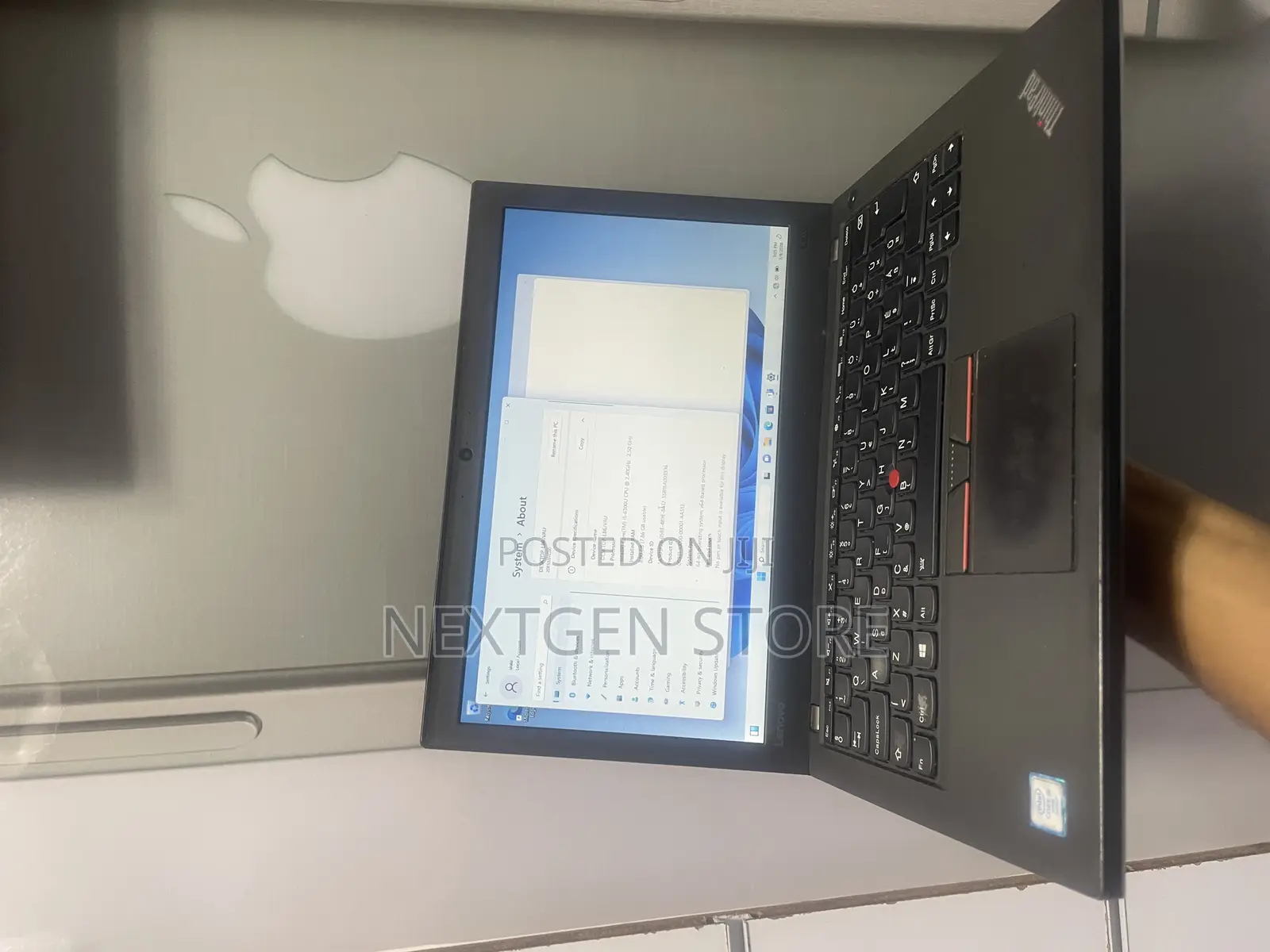 Laptop Lenovo ThinkPad X260 8GB Intel Core i5 SSD 256GB