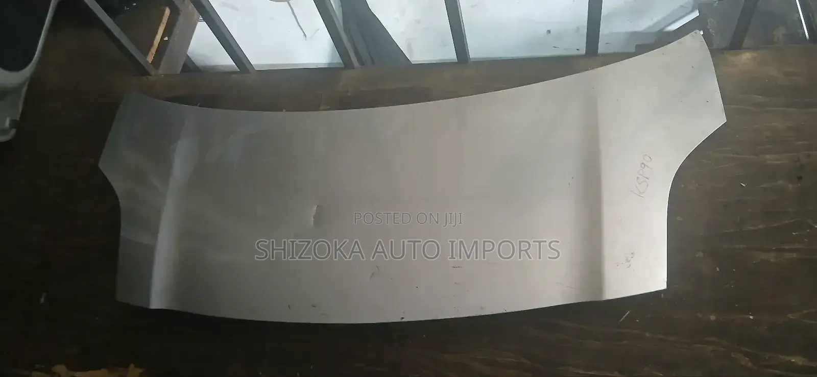 Toyota Vitz Bonnet 2005 Original Ex Japan