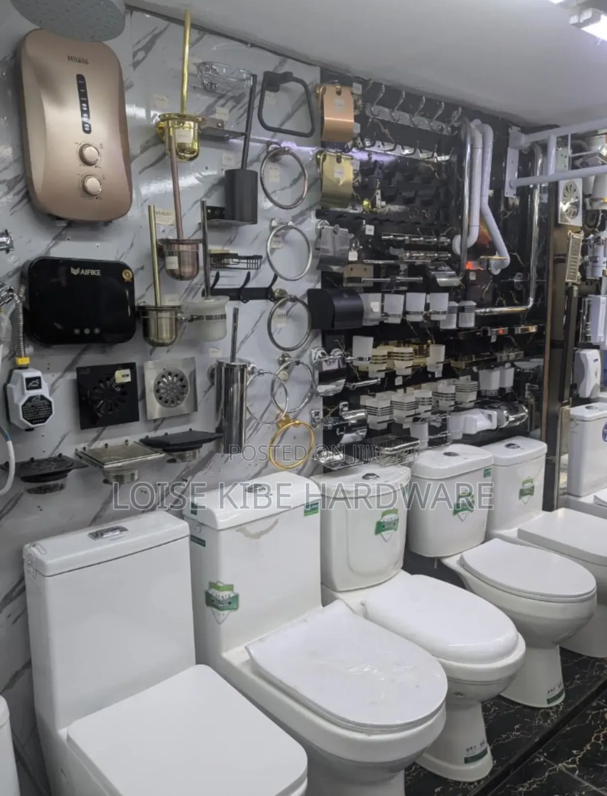 Master Bedroom Toilet Available