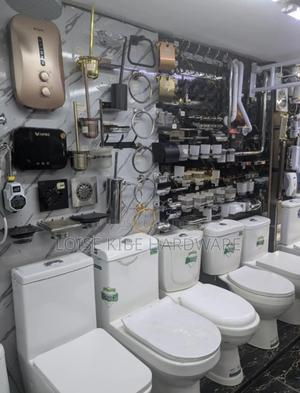 Master Bedroom Toilet Available