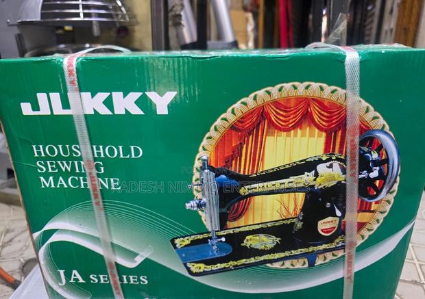 Jukky Domestic Sewing Machine - main view
