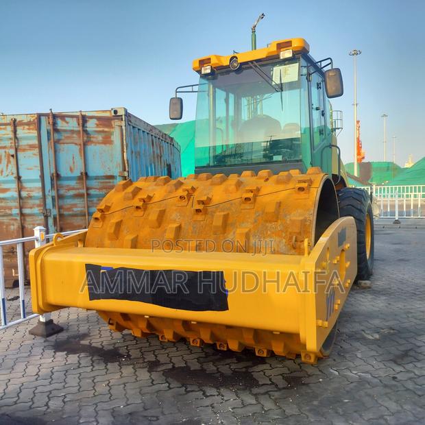 XCMG Roller 26t - thumbnail 2