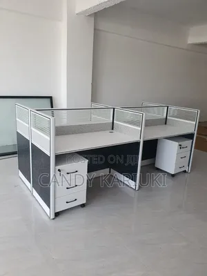 4 User Workstation With Drawers Per Station