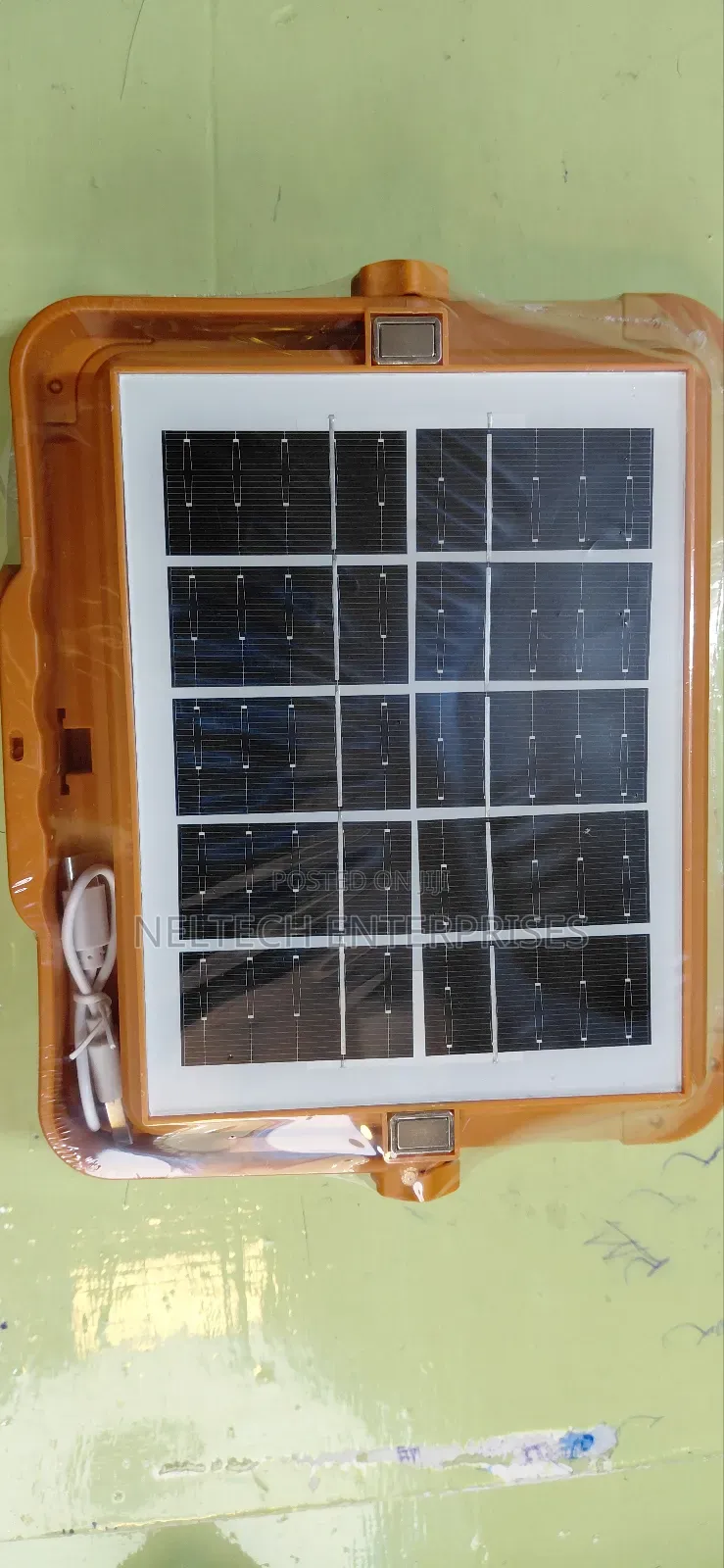Rechargeable 200 WLTS Floodlights