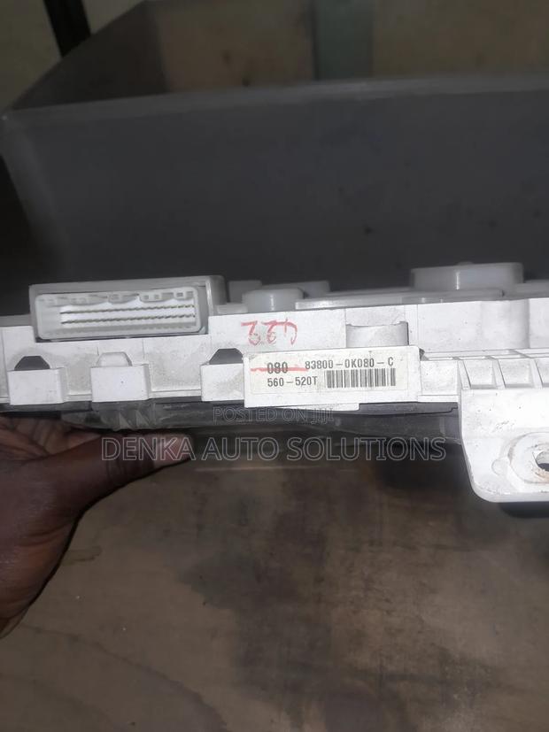 Toyota Vigo Dashboard Clock ( With Rev Counter) - thumbnail 3