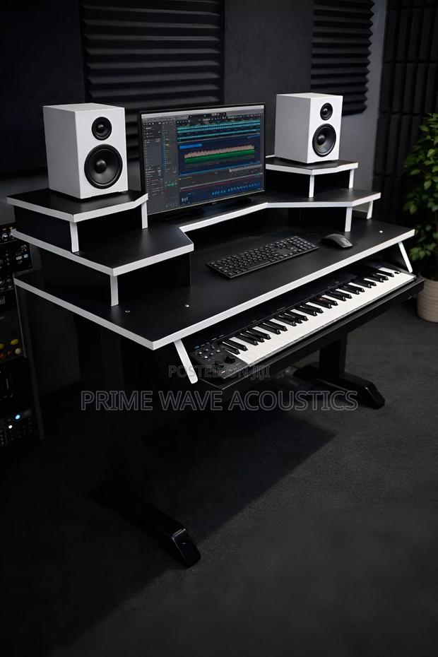 Studio Desks - thumbnail 4