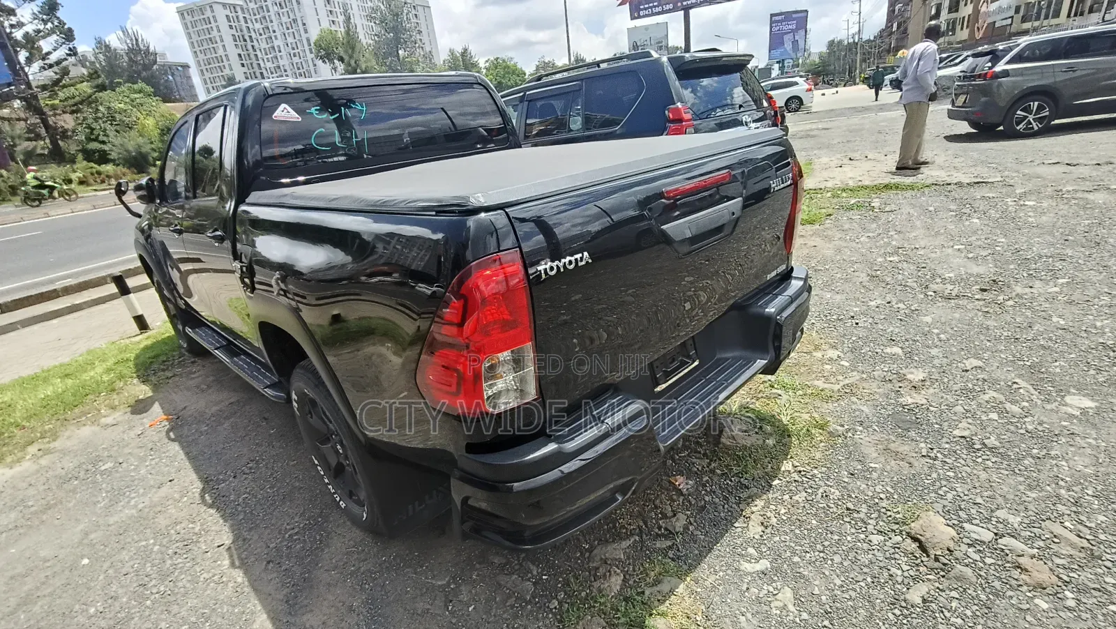 Toyota Hilux Revo Double Cab Deisel 2.4 AWD 2019 Black
