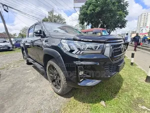 Toyota Hilux Revo Double Cab Deisel 2.4 AWD 2019 Black