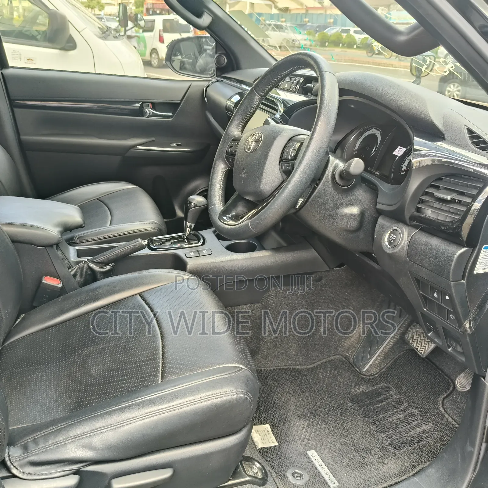 Toyota Hilux Revo Double Cab Deisel 2.4 AWD 2019 Black