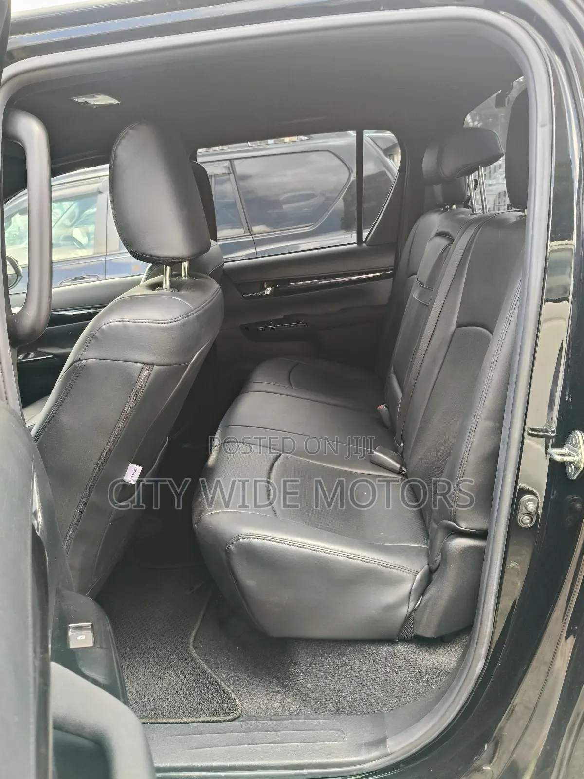 Toyota Hilux Revo Double Cab Deisel 2.4 AWD 2019 Black