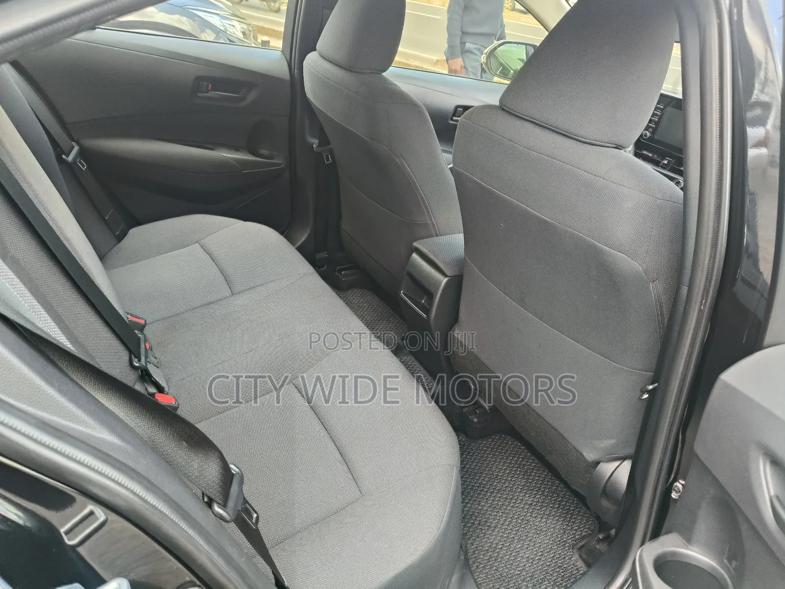 Toyota Corolla LE 2020 Black