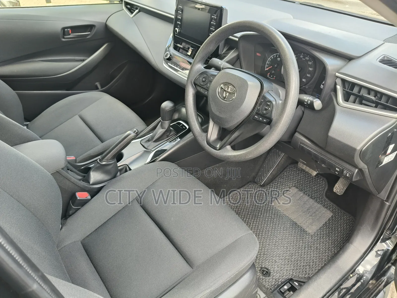 Toyota Corolla LE 2020 Black
