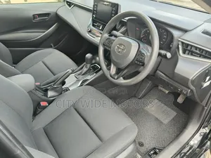 Toyota Corolla LE 2020 Black
