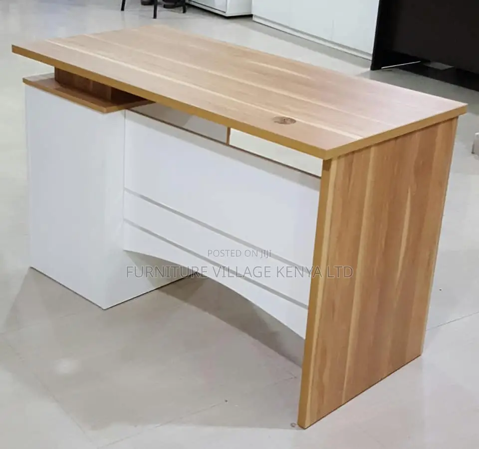 Desks: 1.4 Meters Executive Office Desk With Drawers
