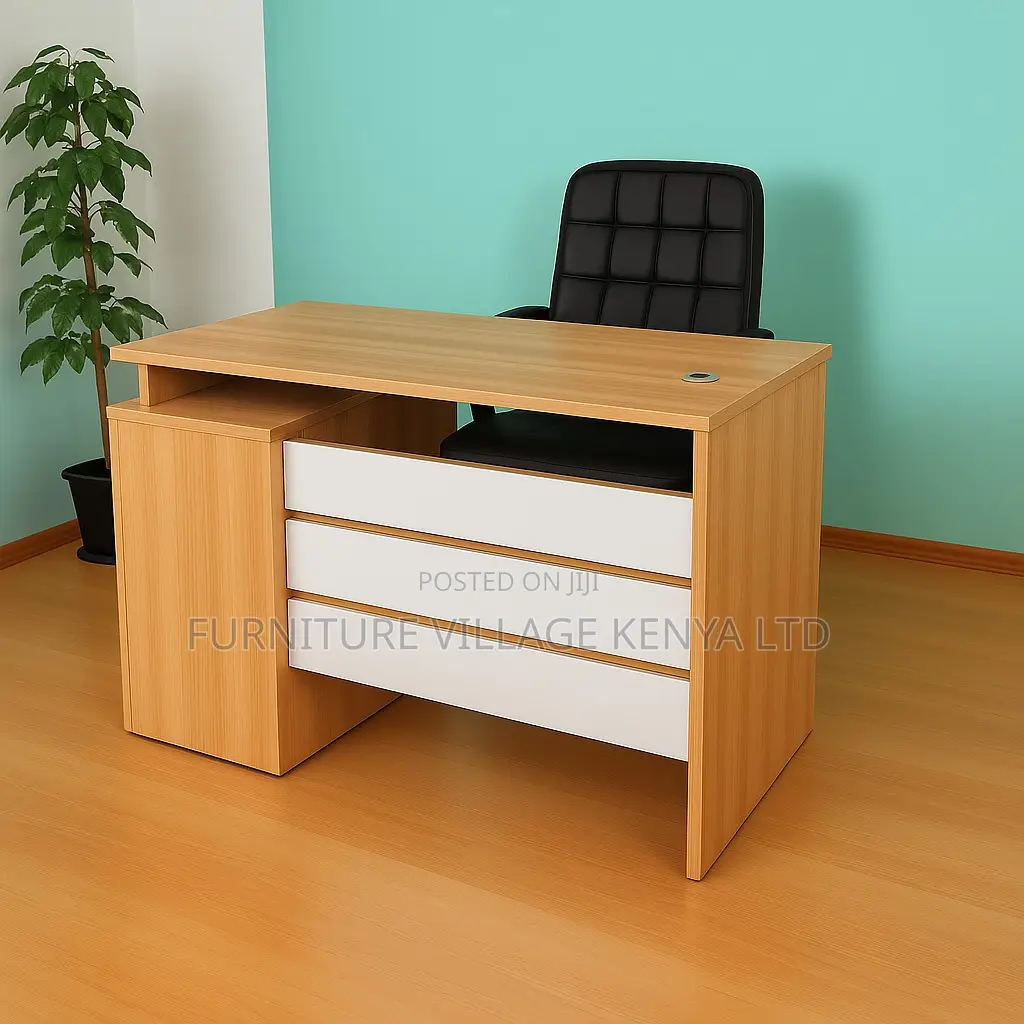 Desks: 1.4 Meters Executive Office Desk With Drawers